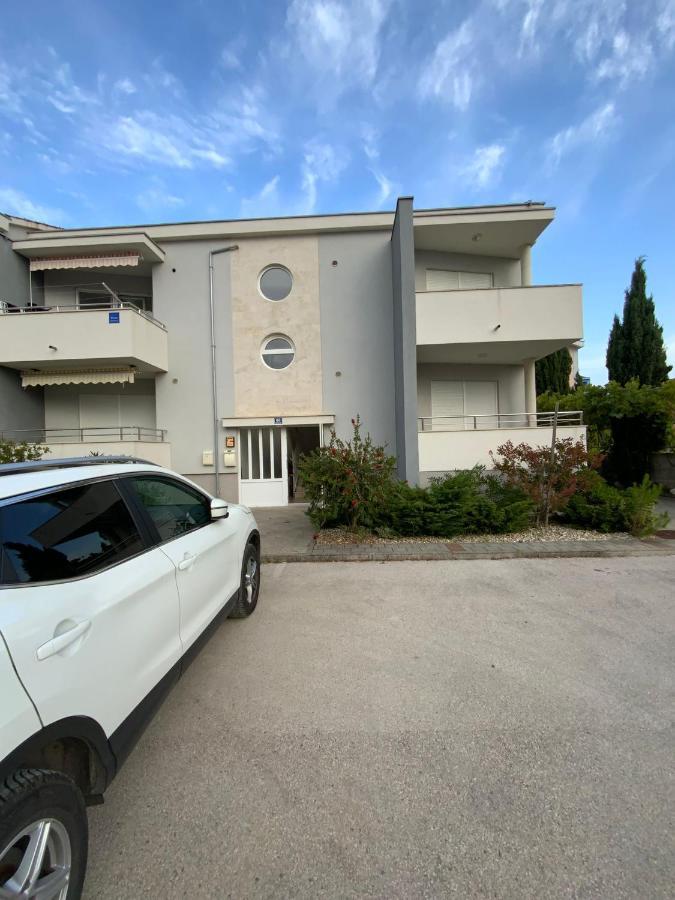 Apartament Lili